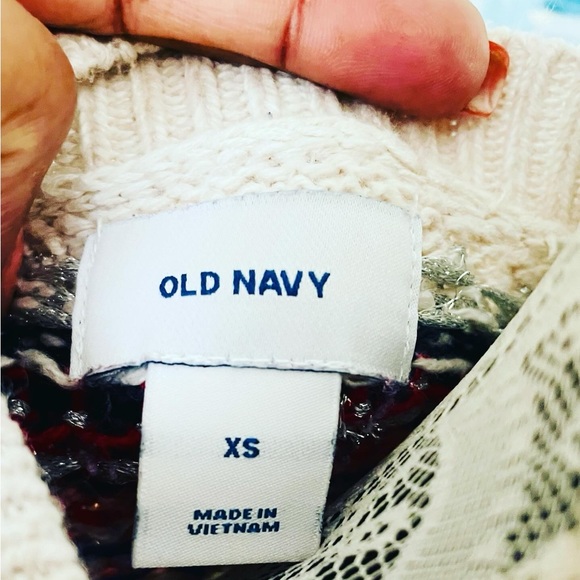OLD NAVY SWEATER - Picture 12 of 14